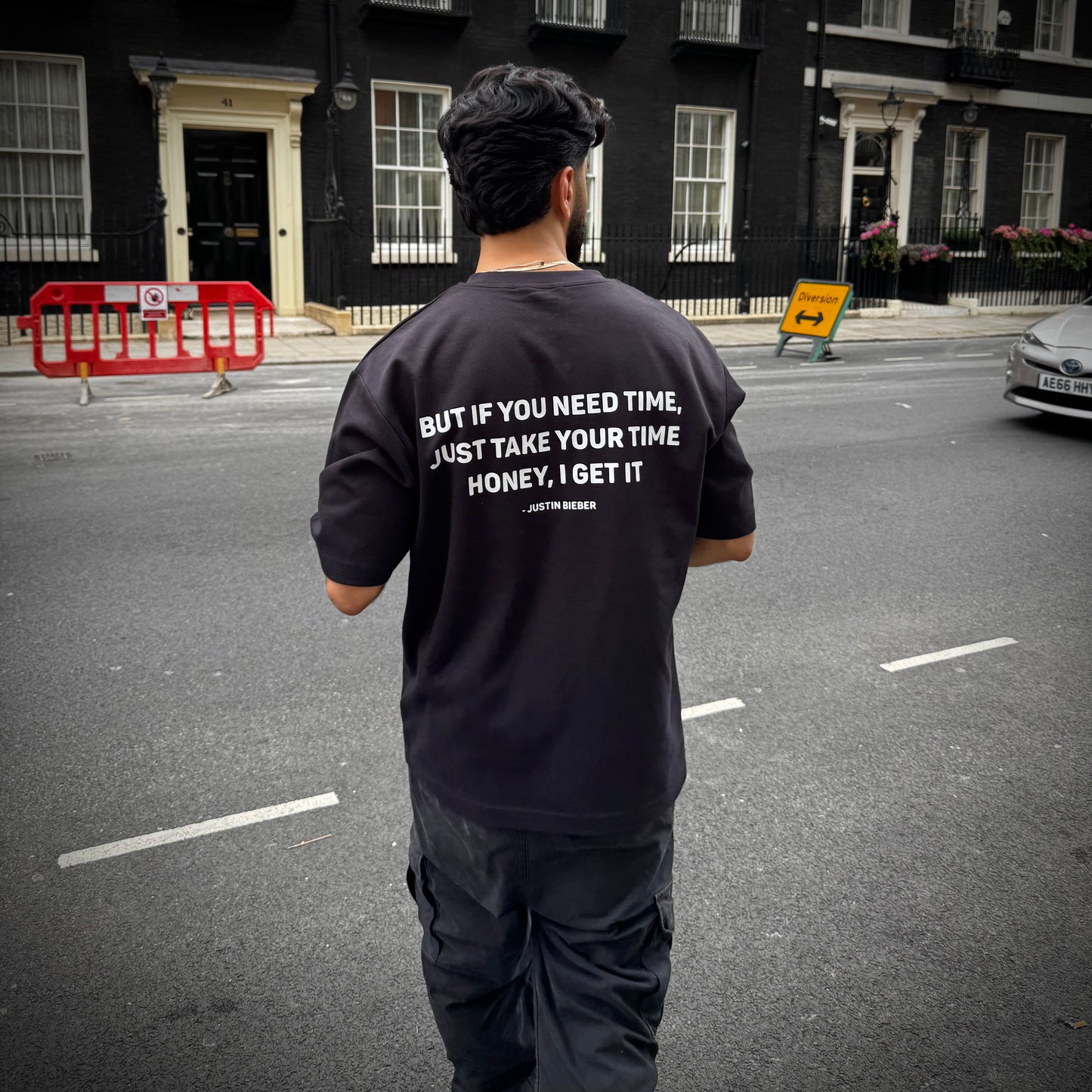 VERSES JUSTIN BIEBER TEE